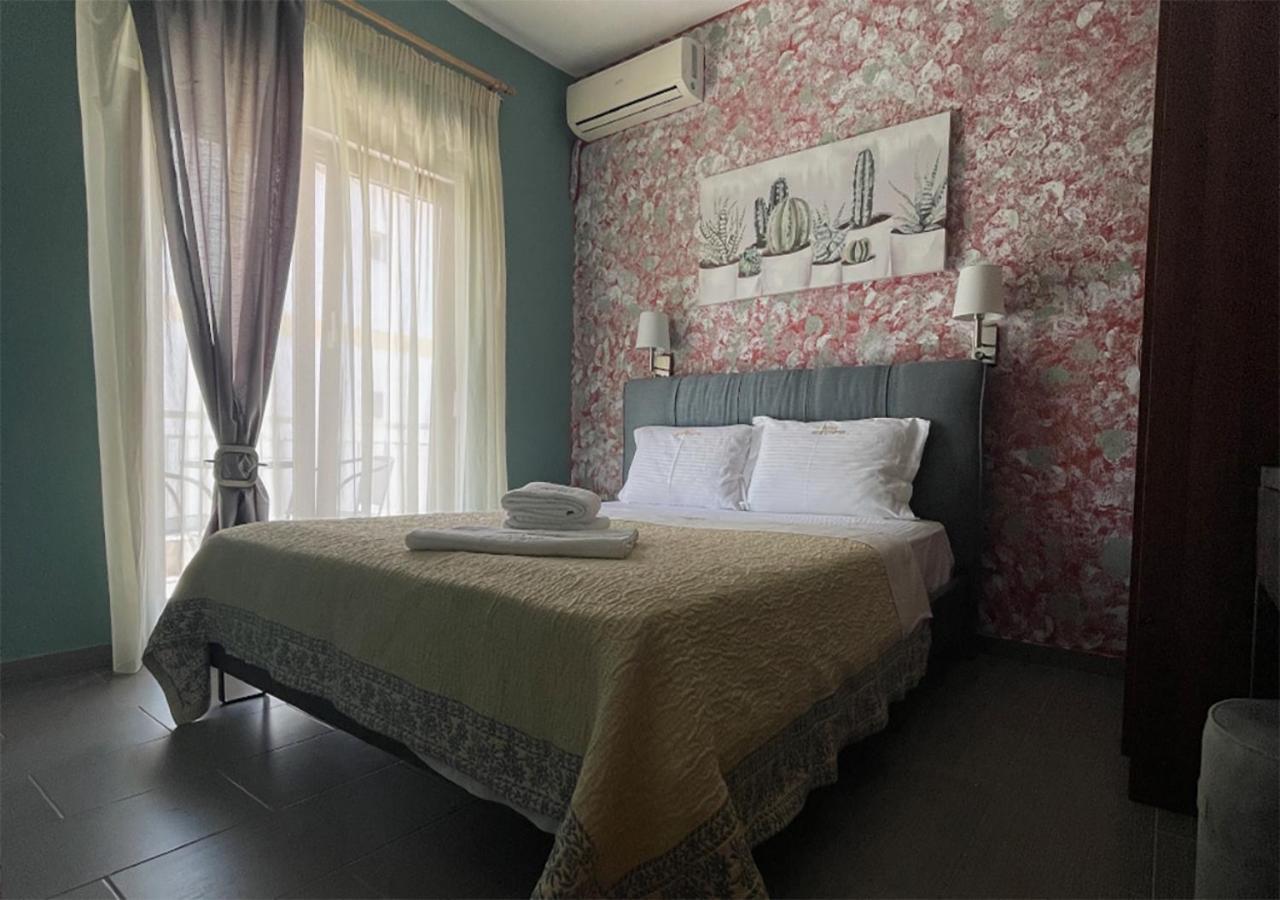Niki Apartments Paralia Dionysiou Exterior photo