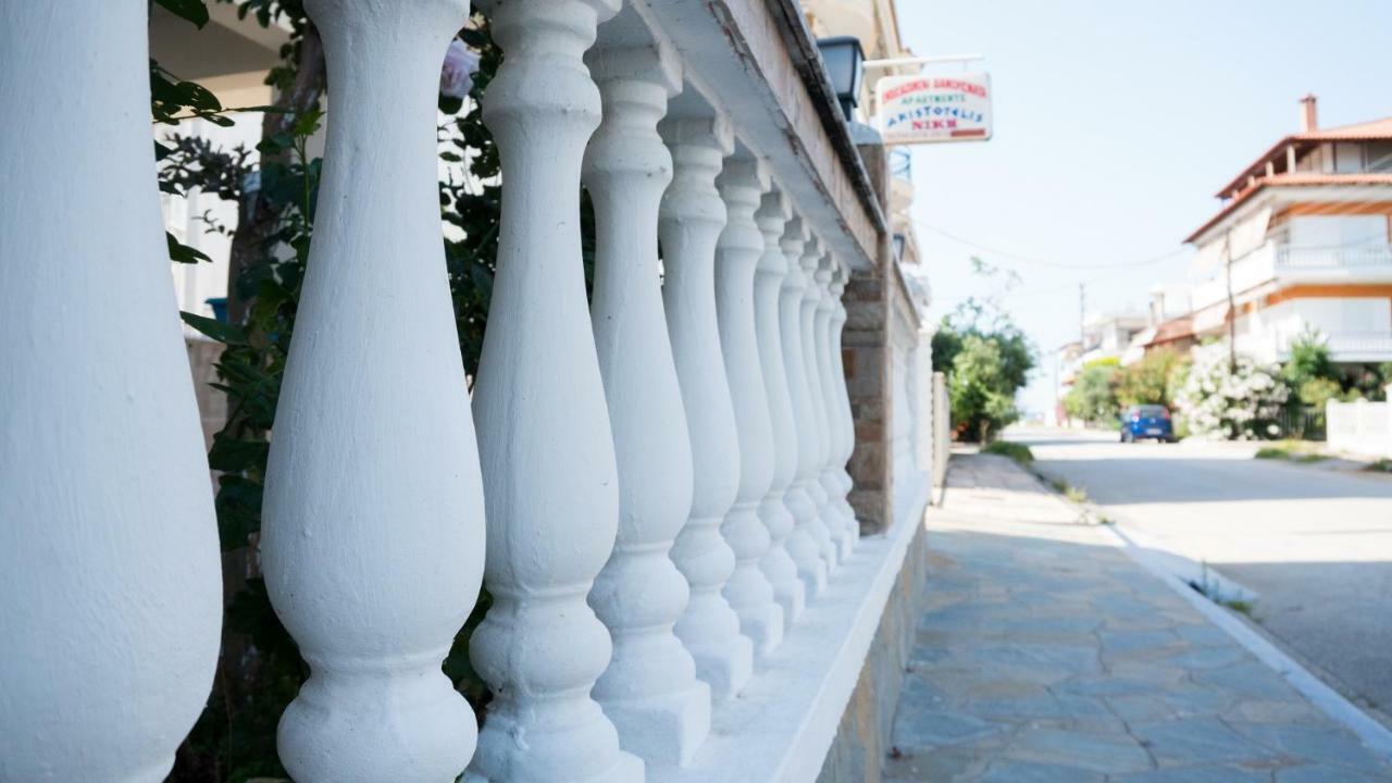 Niki Apartments Paralia Dionysiou Exterior photo